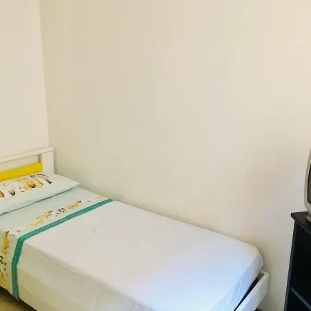 Montesanto House Διαμέρισμα *